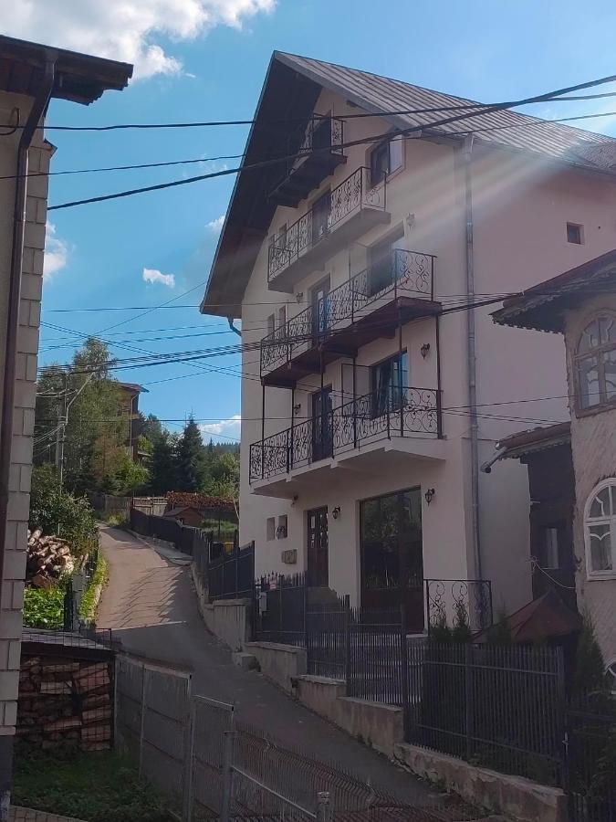 Pensiunea Io-Mara Vatra Dornei Exteriér fotografie